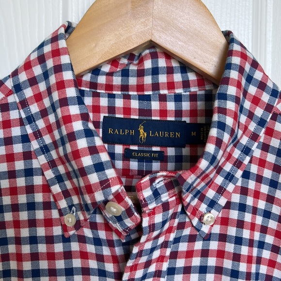 Ralph Lauren Oxford Gingham Shirt- Classic Fit - size medium- Like New - Picture 3 of 5